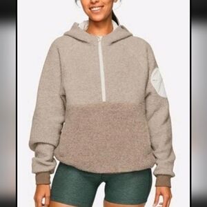 Outdoor Voices Fuzzy Comfy Tan Hoodie Size Small